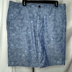 Brooks Brothers Men’s Floral print shorts Blue Size 36‎